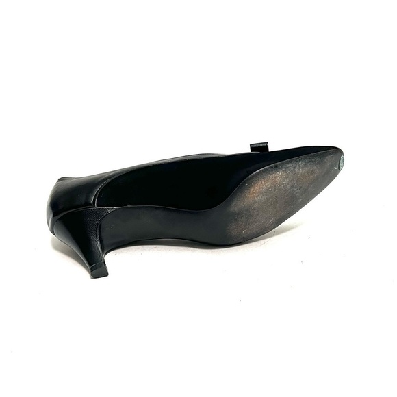 Vintage 1960s black suede leather accent cutout bow kitten heels - Picture 8 of 8